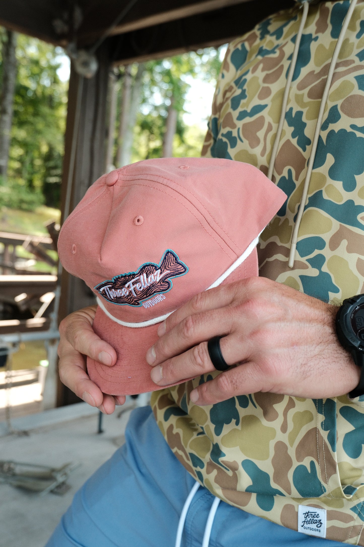 Contour Fish Hat - Dusty Red