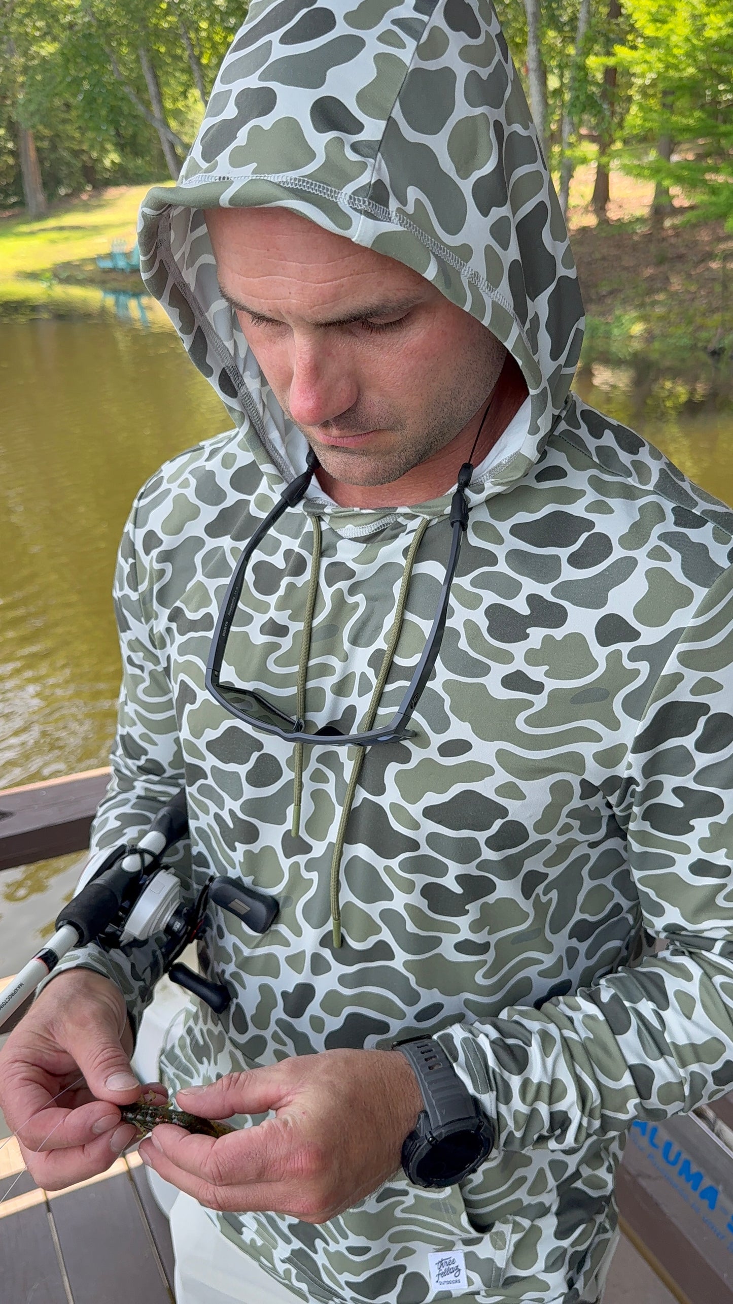 Lightweight Hoodie - Classic Camo