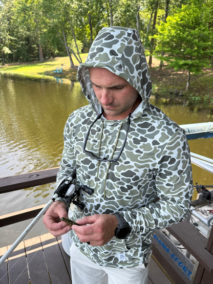 Lightweight Hoodie - Classic Camo